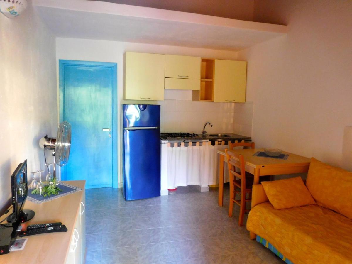 Residence La Pineta บูโดนี ภายนอก รูปภาพ