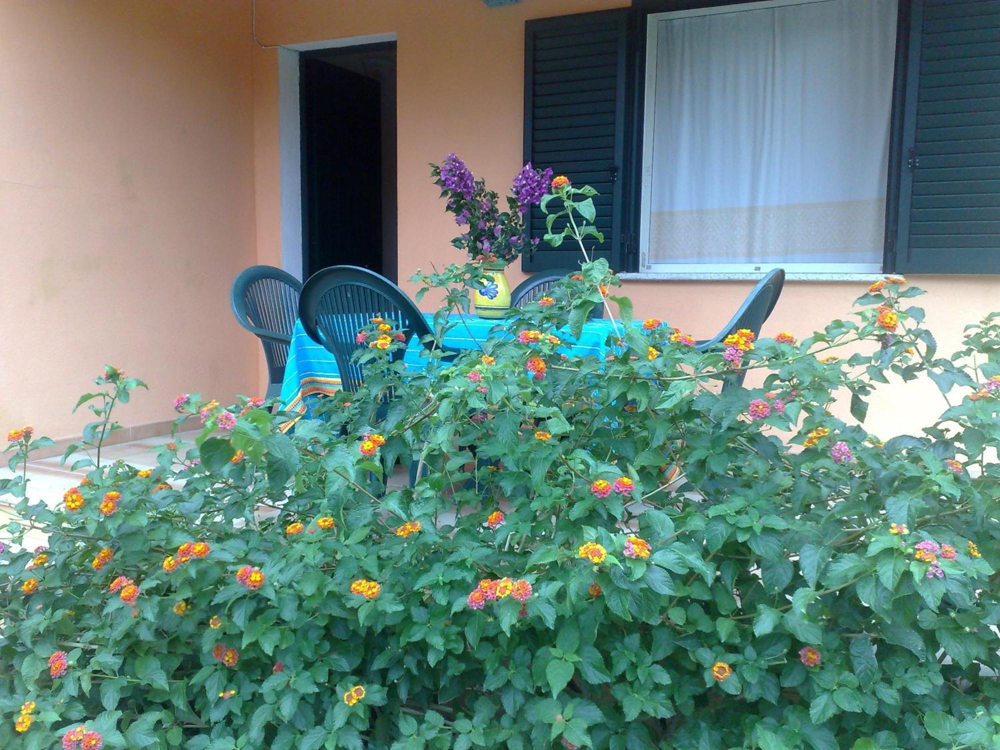 Residence La Pineta บูโดนี ภายนอก รูปภาพ